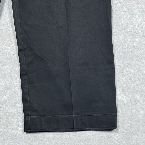 St John Collection Cropped Pants Womens Size 16 Black Capri Pockets Inseam 22” - Picture 5 of 12